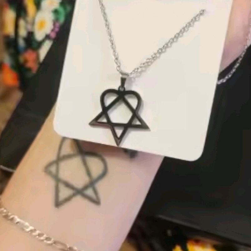 16" Stainless Steel Heartagram Pendant Necklace