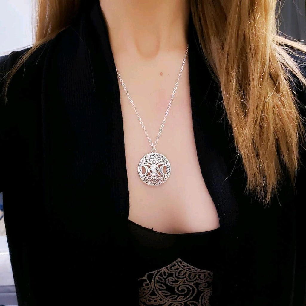 18" Silver Triple Moon Pentagram Necklace