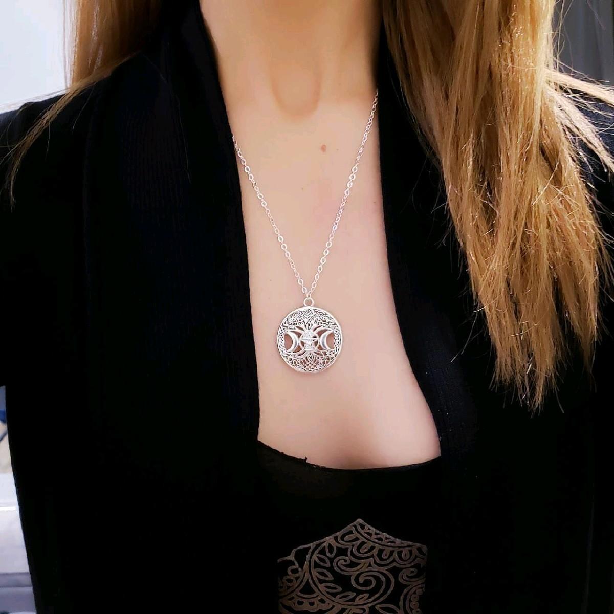 18" Silver Triple Moon Pentagram Necklace