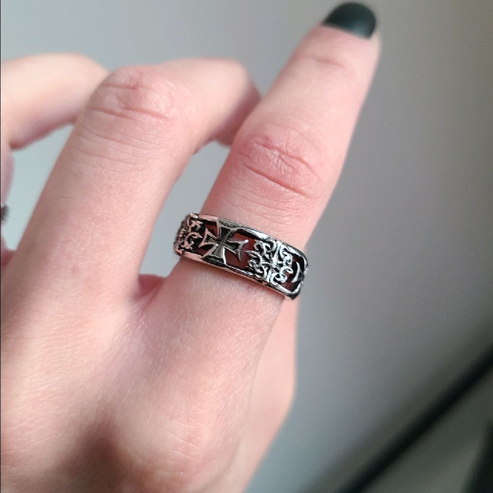 Silver Maltese Cross Ring - Adjustable Size