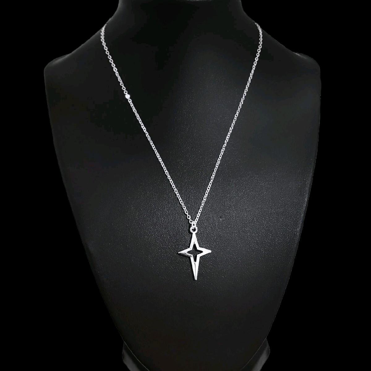 16" Hollow North Star Necklace