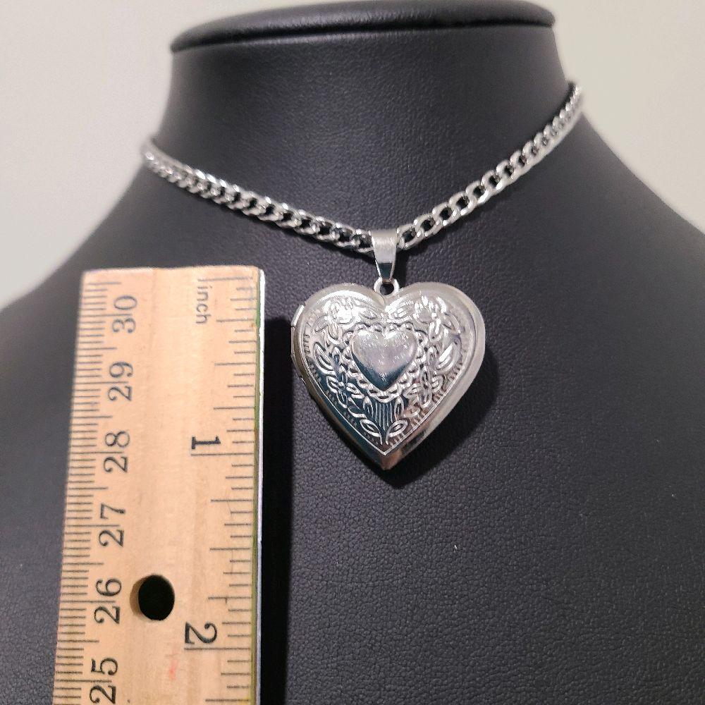 Silver Heart Lockett Pendant Choker Necklace - Stainless Steel