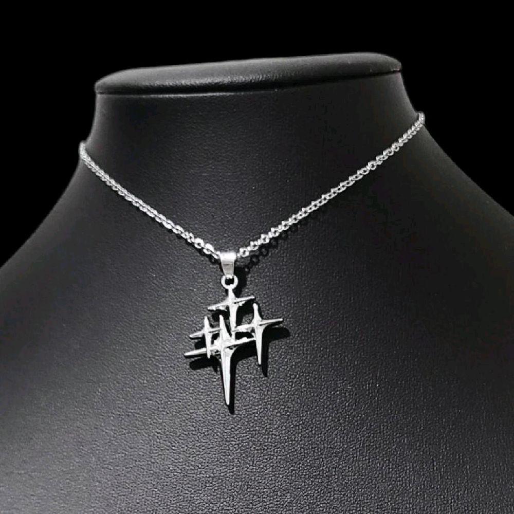Silver Starburst Choker Necklace - Adjustable