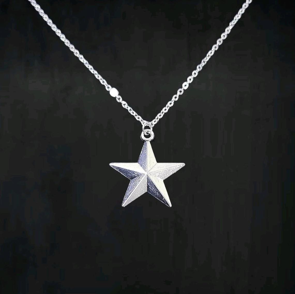 18" Star Necklace - Silver fashion necklace