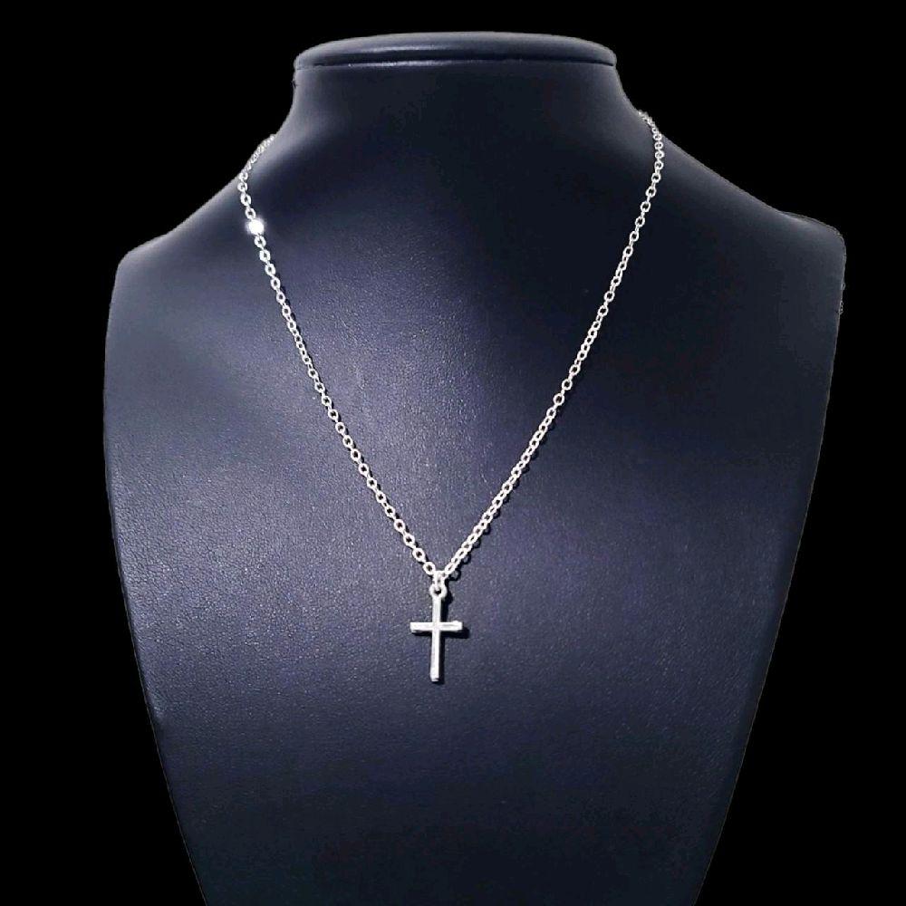 16" Silver Cross Pendant Necklace - 0001
