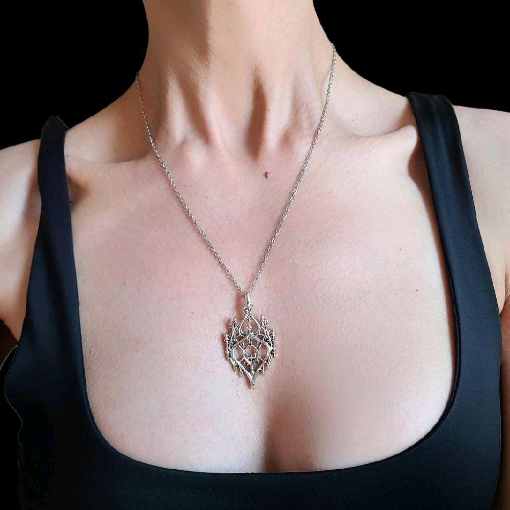 18-Inch Gothic Chandelier Pendant Necklace - Silvee