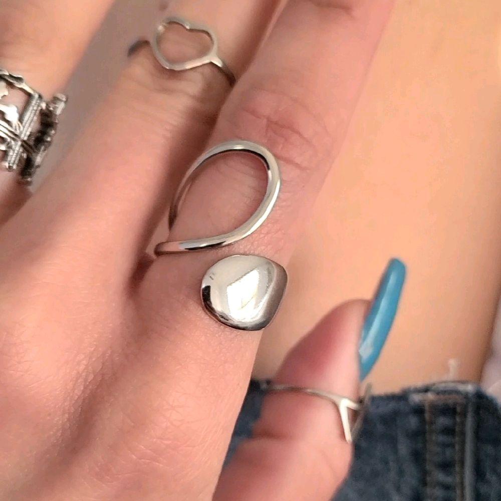 Silver Abstact Loop Ring - Stainless Steel