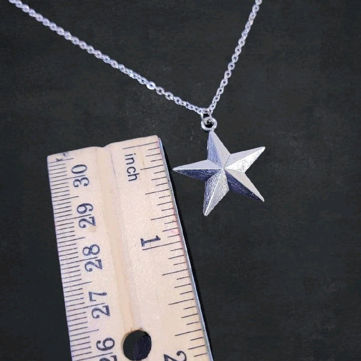 18" Star Necklace - Silver fashion necklace