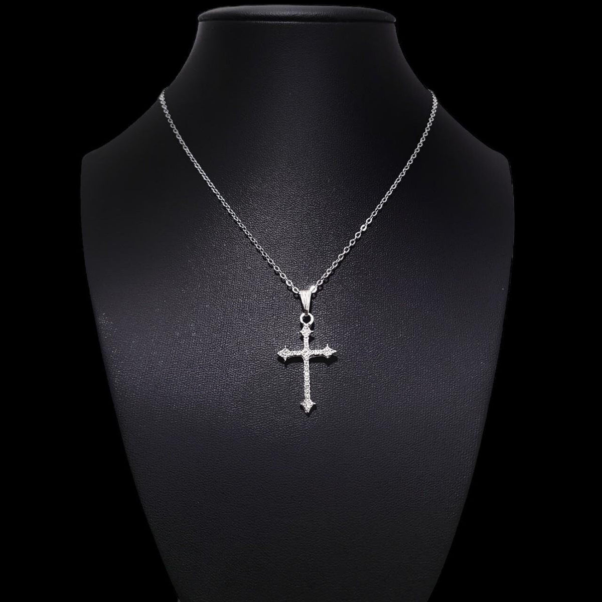 16" Silver Crystal Cross Pendant Necklace 215