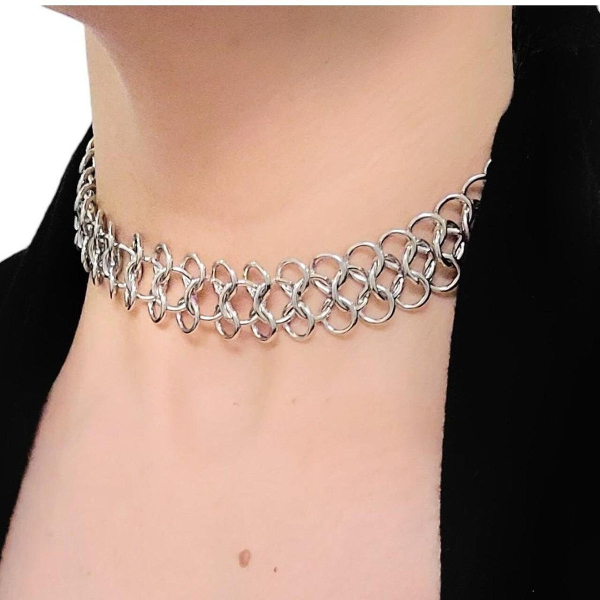 Silver Chainmail Choker