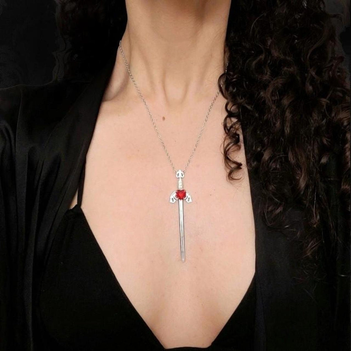 Gothic Heart Sword Necklace 011