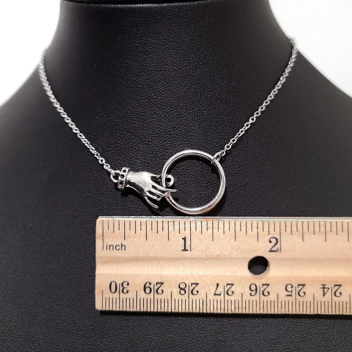 Silver Hand Loop Choker