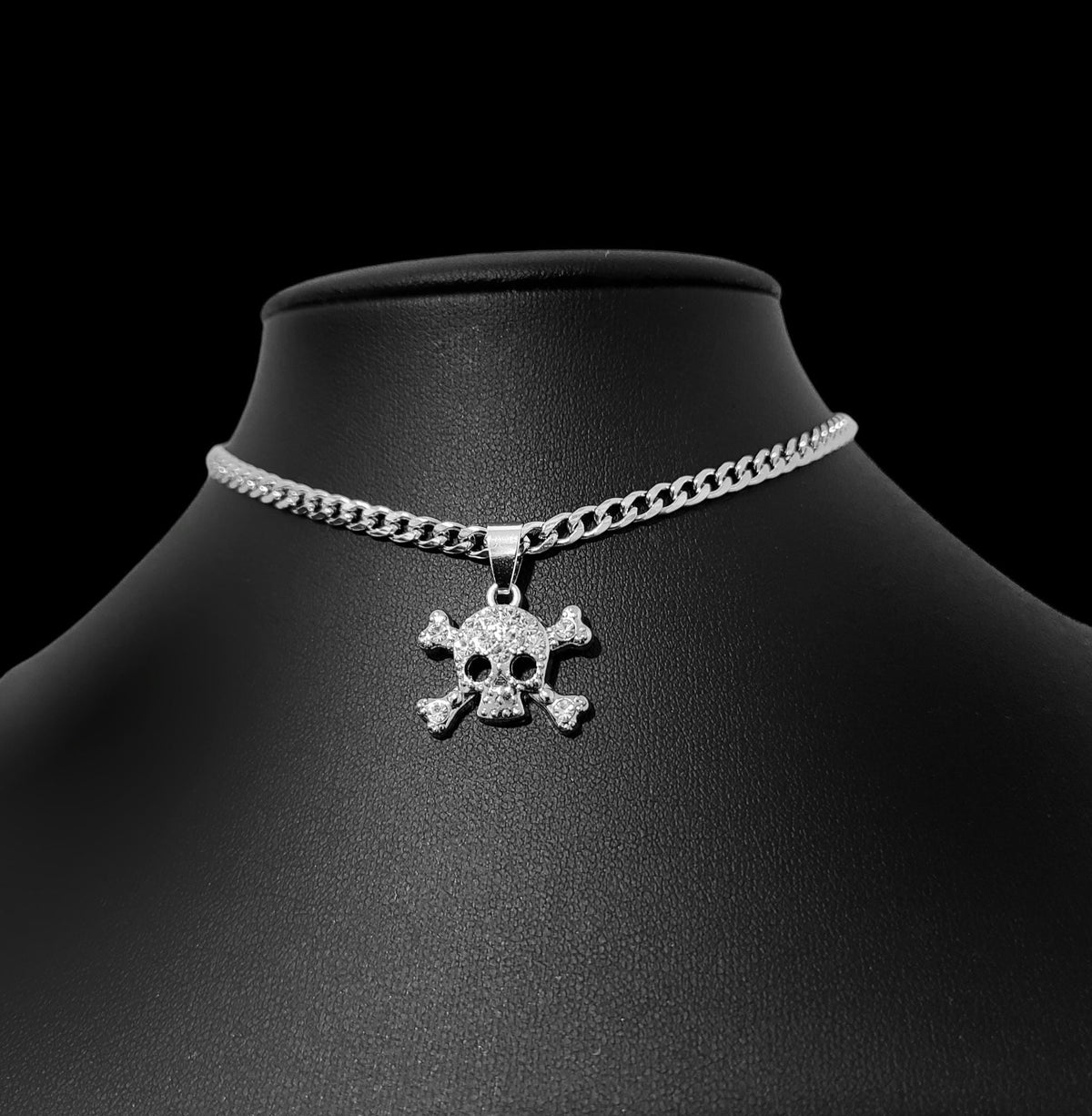Crystal Skull Choker - CC