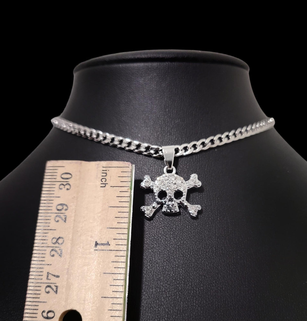 Crystal Skull Choker - CC