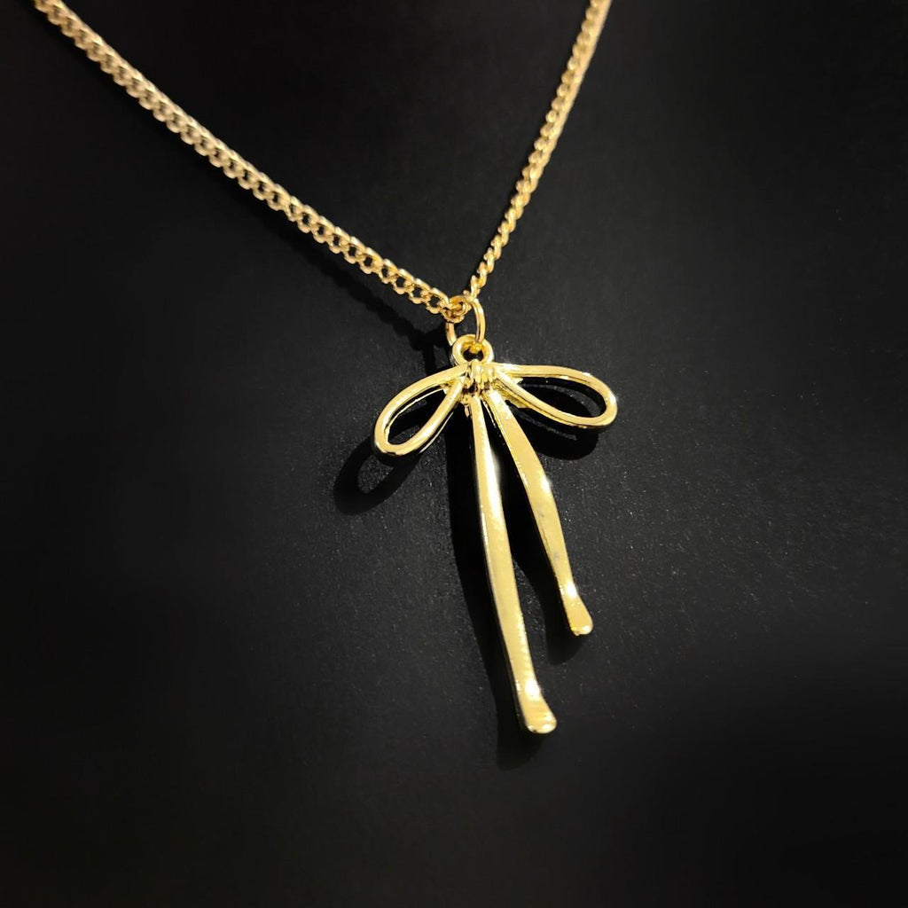 16" Gold Bow Necklace