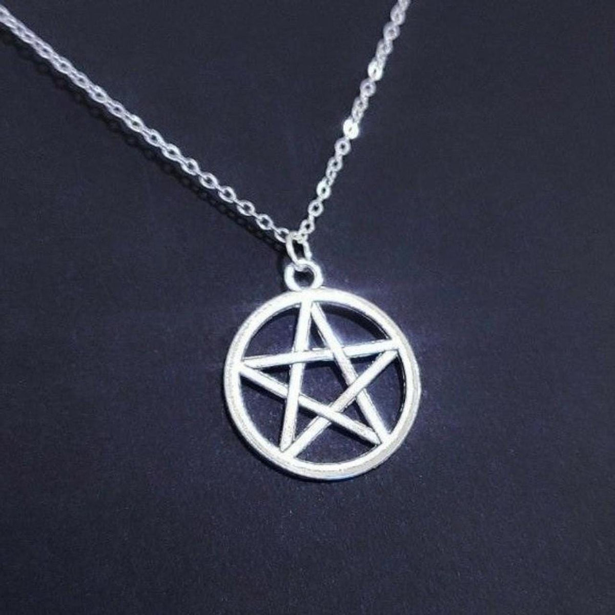 18" Silver Pentagram Necklace 005