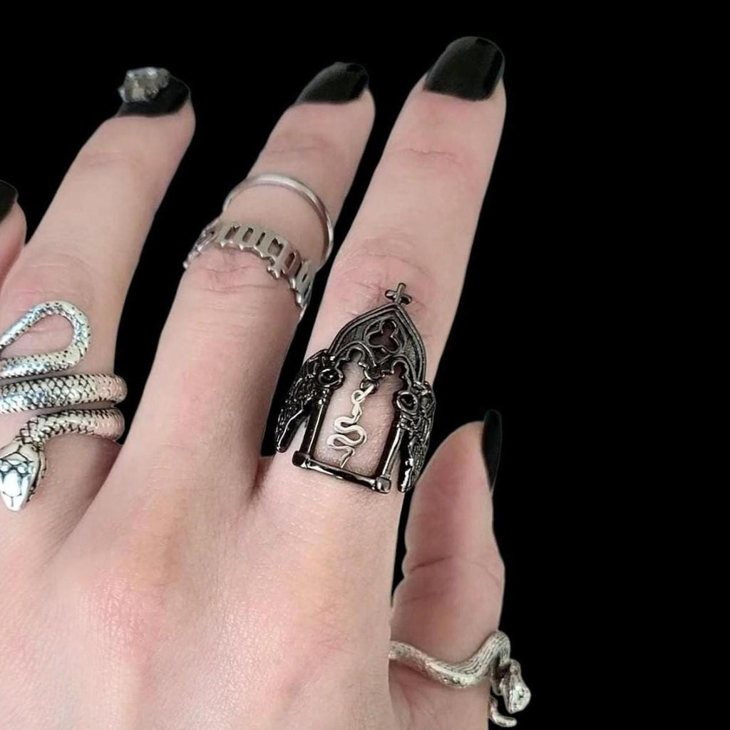 Black Silver Snake Cathedral Arch Ring