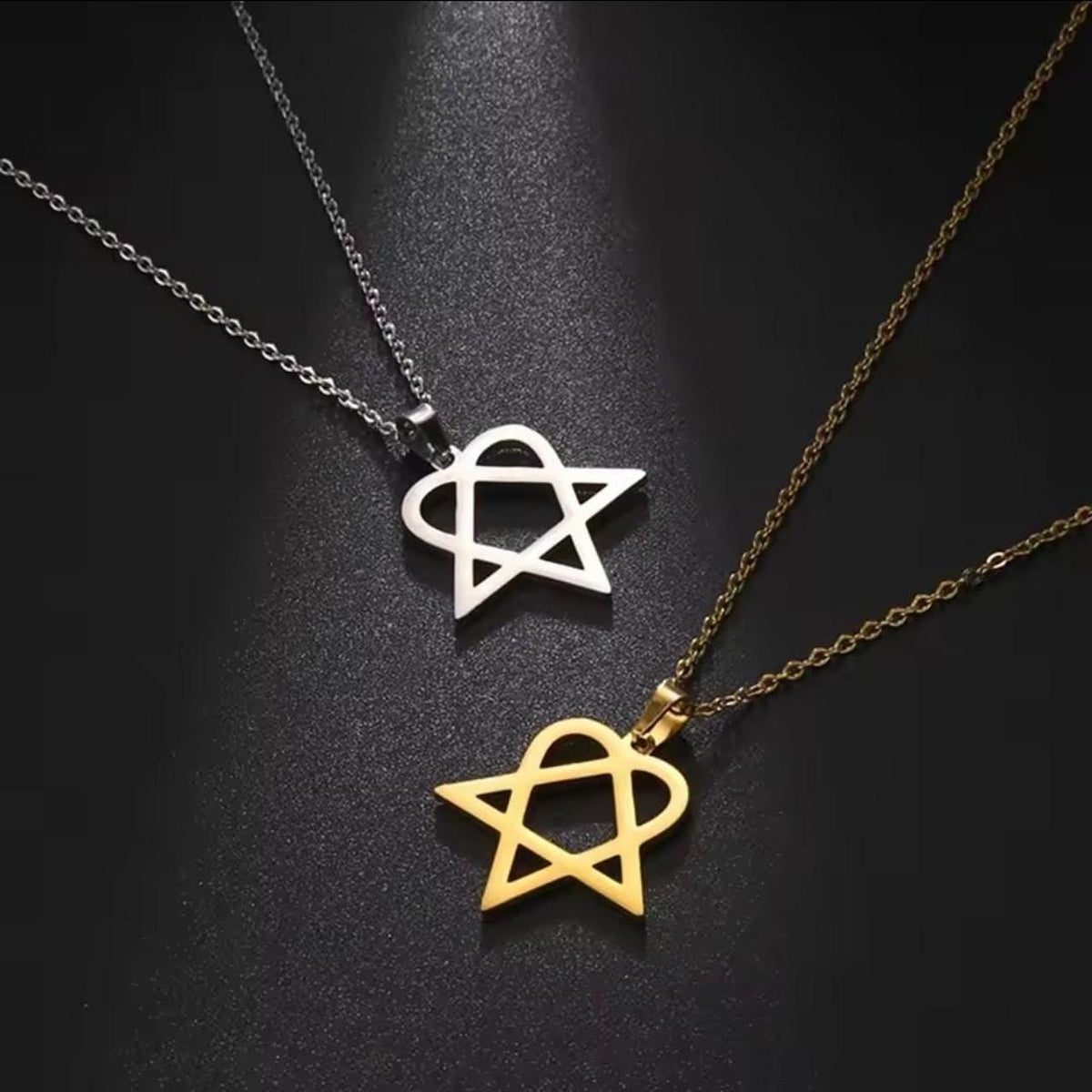 16" Silver Heartagram Pendant Necklace