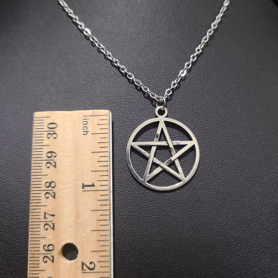 18" Silver Pentagram Necklace 005