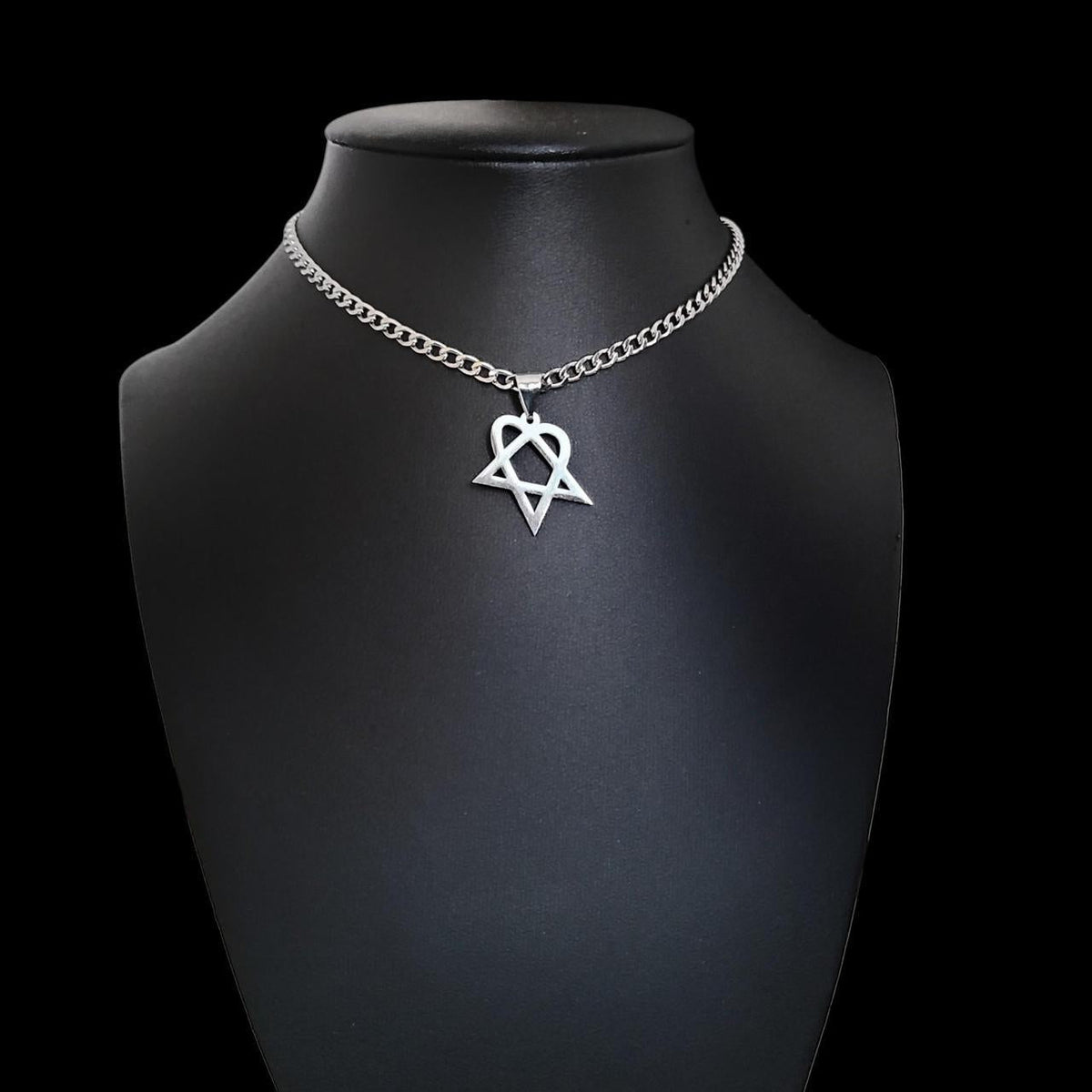 Stainless Steel Heartagram Choker Necklace - SILVER (CC)